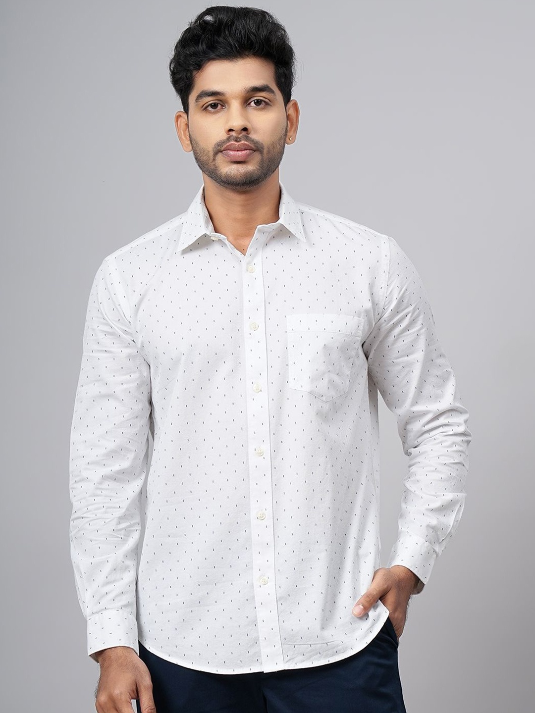 

Greenfibre Men Cutaway Collar Micro Ditsy Printed Cotton Casual Shirt, White