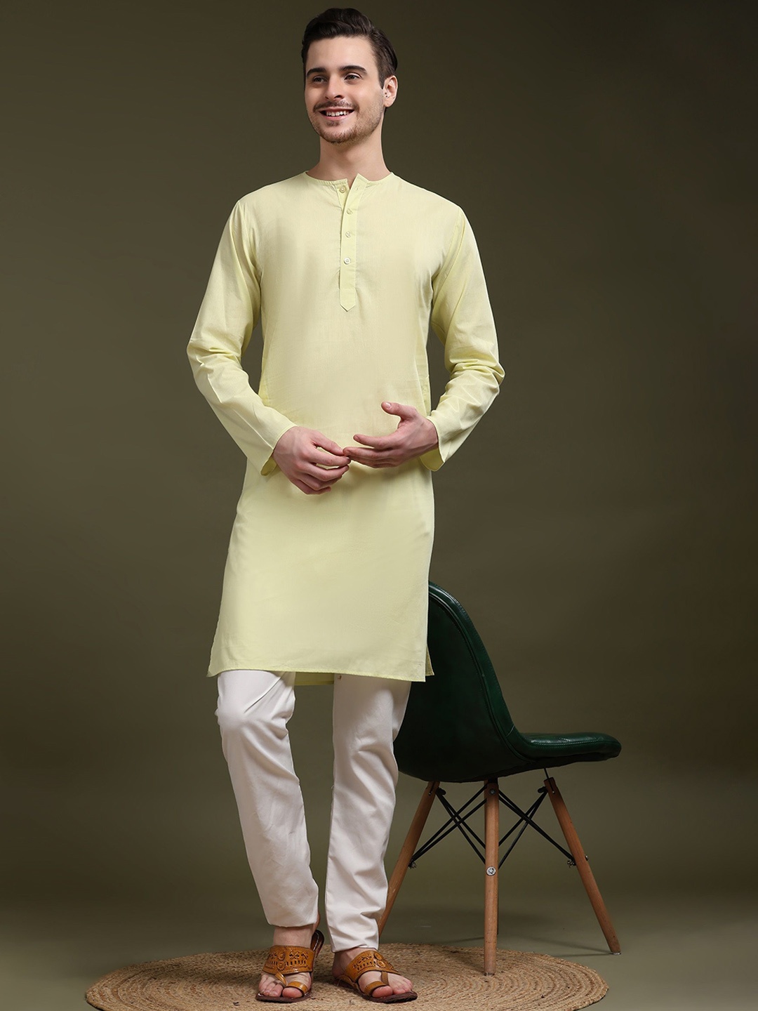 

SKAVIJ Round Neck Long Sleeves Pure Cotton Straight Kurta with Pyjamas, Lime green