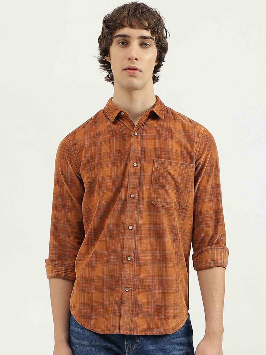 

United Colors of Benetton Men Spread Collar Checked Cotton Casual Shirt, Brown