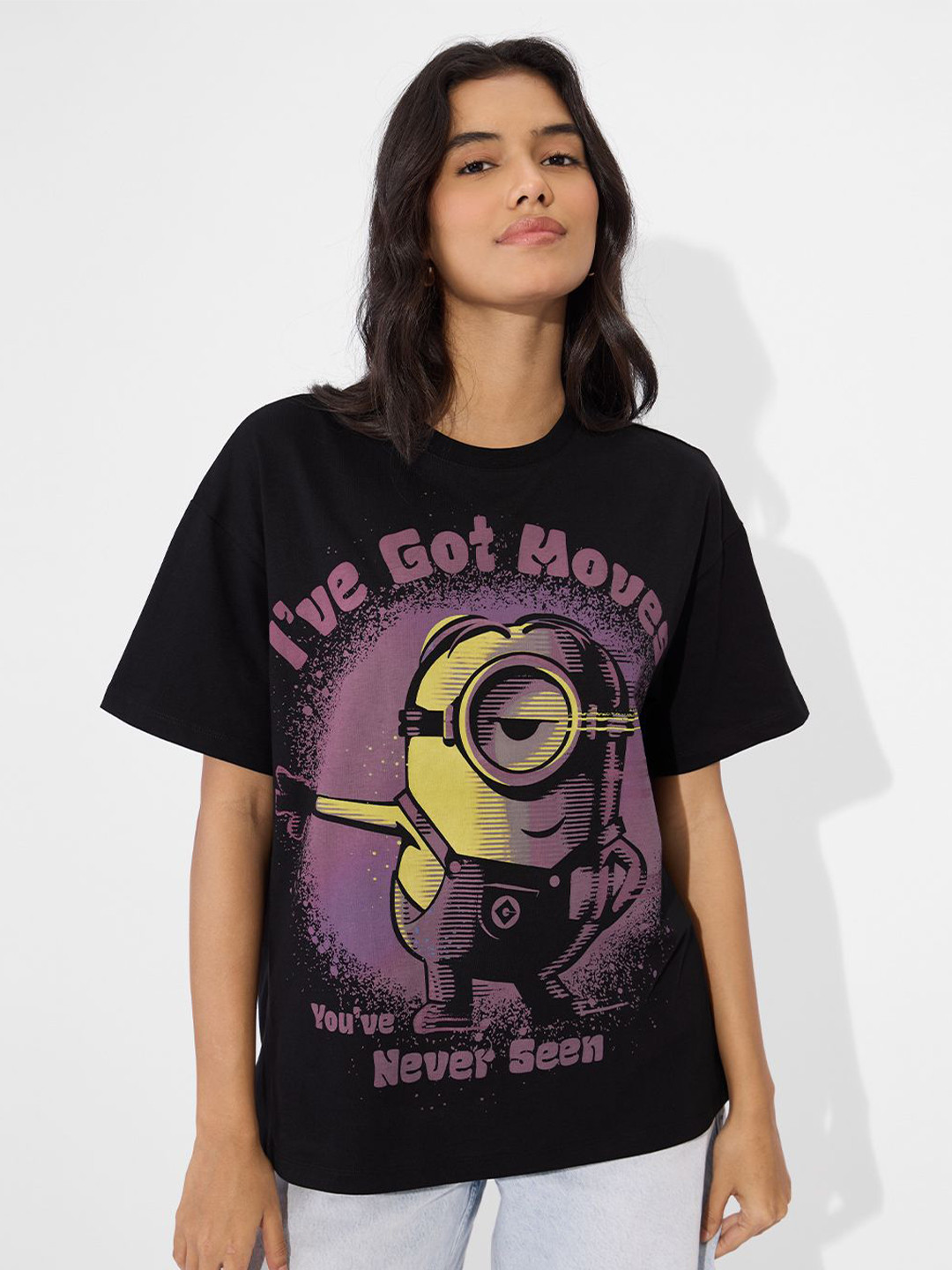 

The Souled Store Women Minions Graphic Printed Round Neck Cotton Oversized T-shirt, Black