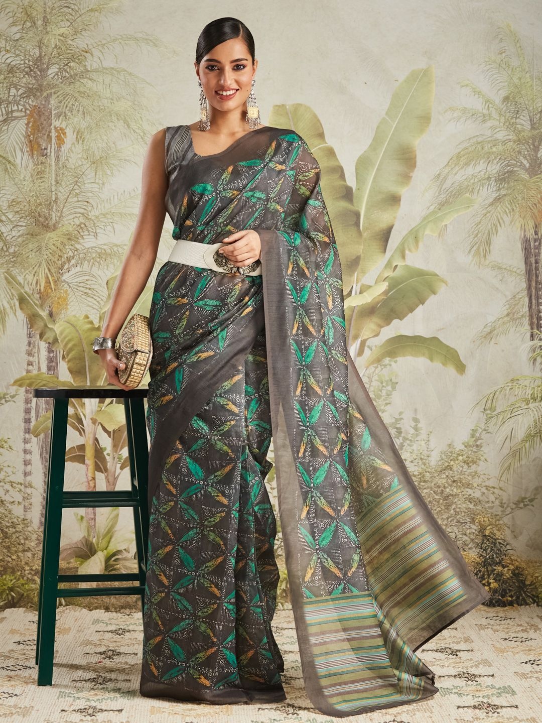 

RACHNA Batik Printed Chanderi Saree, Olive