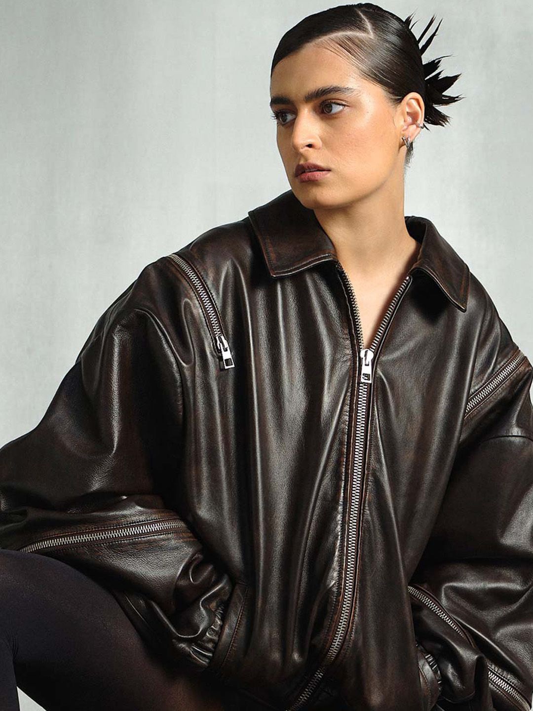 

the Misnomer Unisex Spread Collar Solid Leather Casual Biker Jacket, Brown
