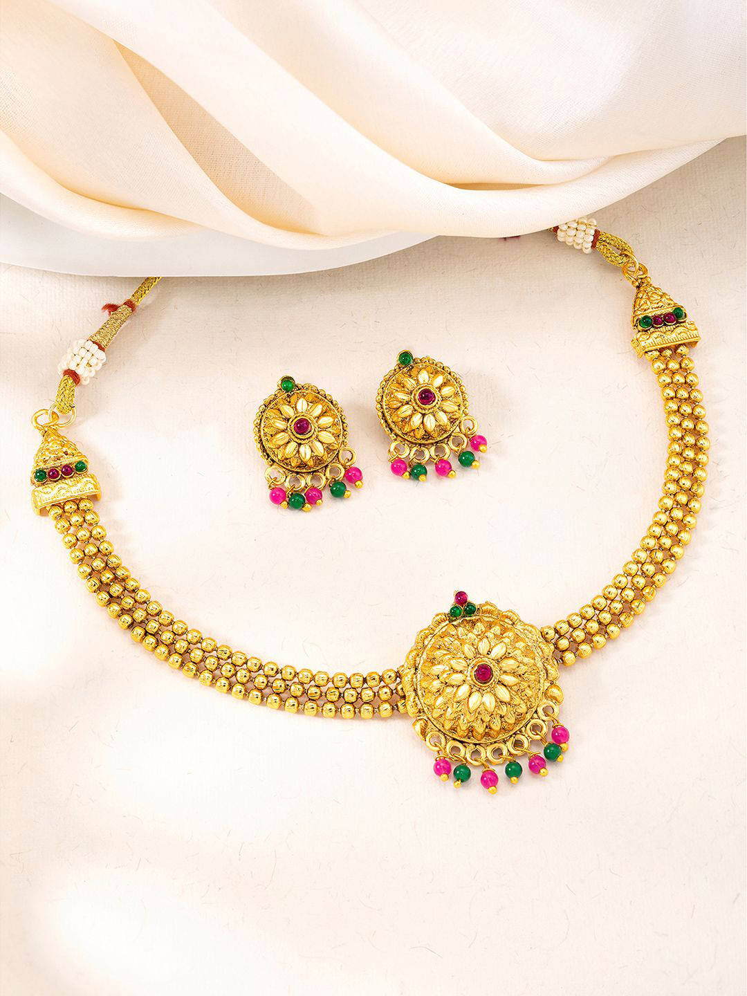 

Peora Gold-Plated Stone-Studded & Beaded Jewellery Set