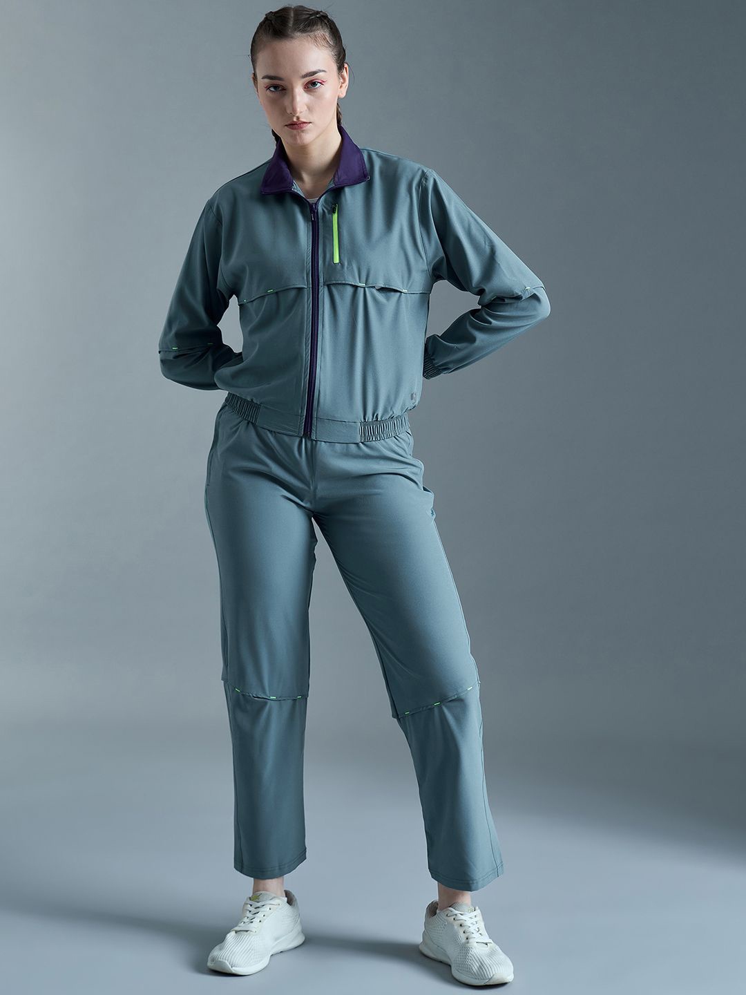 

SG Women Polo Collar Tracksuits, Sea green