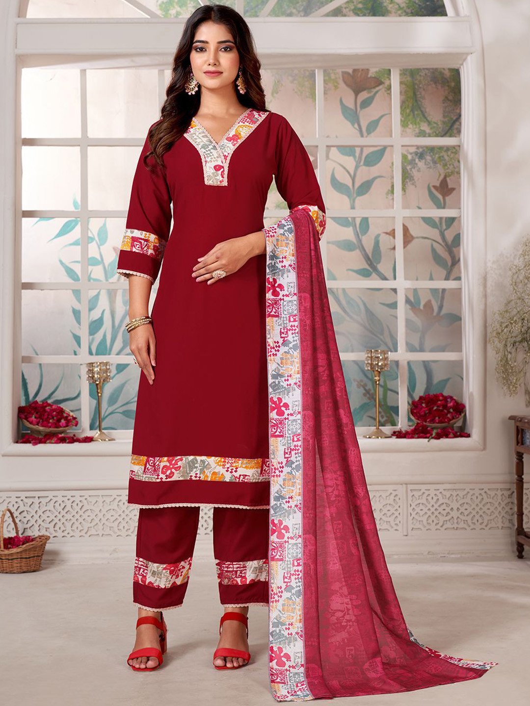 

KALINI Ethnic Motifs Printed V-Neck Kurta with Palazzo & Dupatta, Red