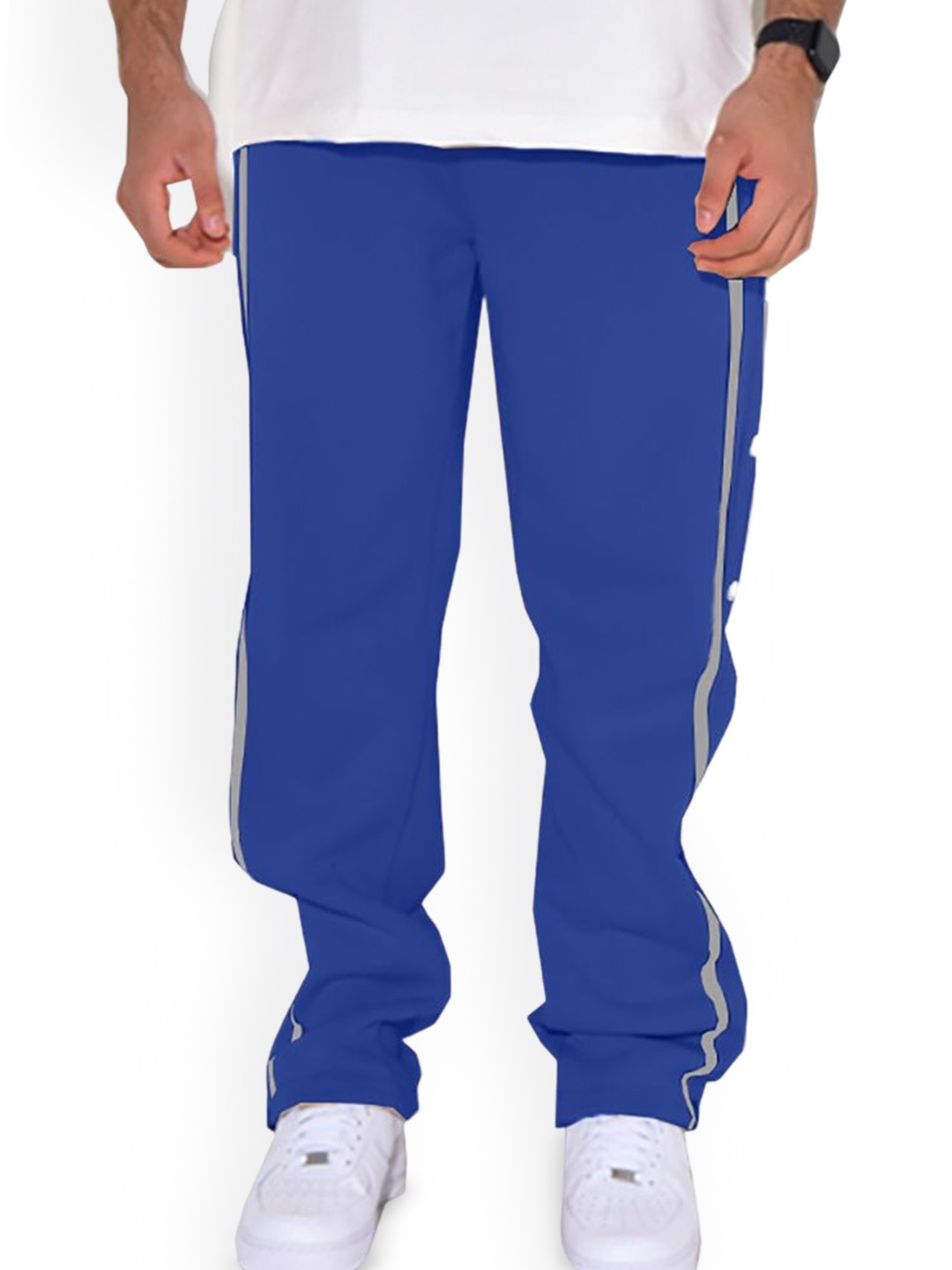 

StyleCast x Revolte Men Easy Wash Chinos Trousers, Blue