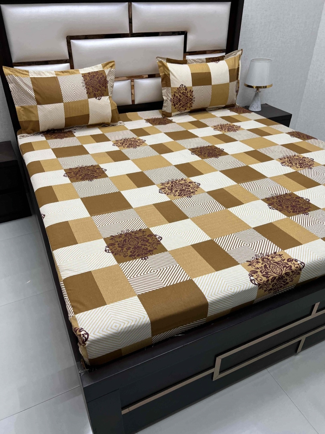 

Pure Decor Passion Brown Geometric Pure Cotton 230TC Double Queen Bedsheet Set-2.27mx2.54m