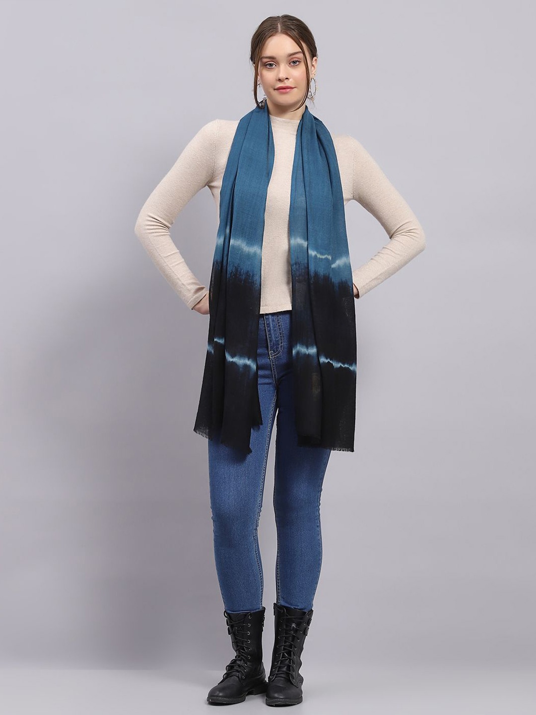 

Monte Carlo Women Colourblocked Stole, Blue