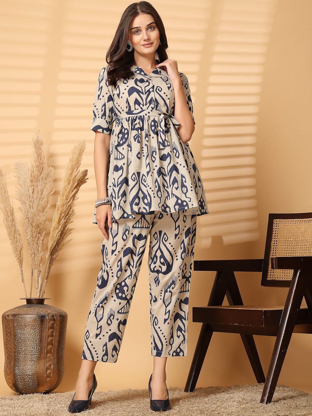 

Pistaa Ethnic Motifs Printed Lapel Collar Pure Cotton Tunic With Trouser, Blue