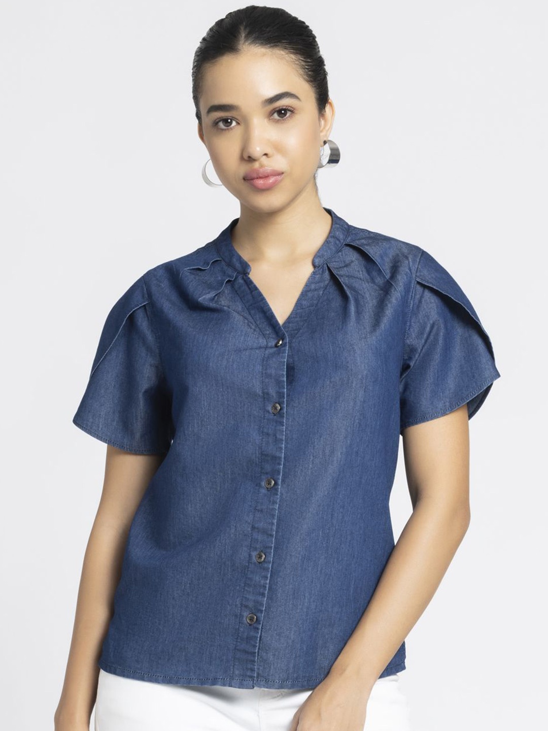 

SHAYE Women Denim Shirt Style Top, Blue