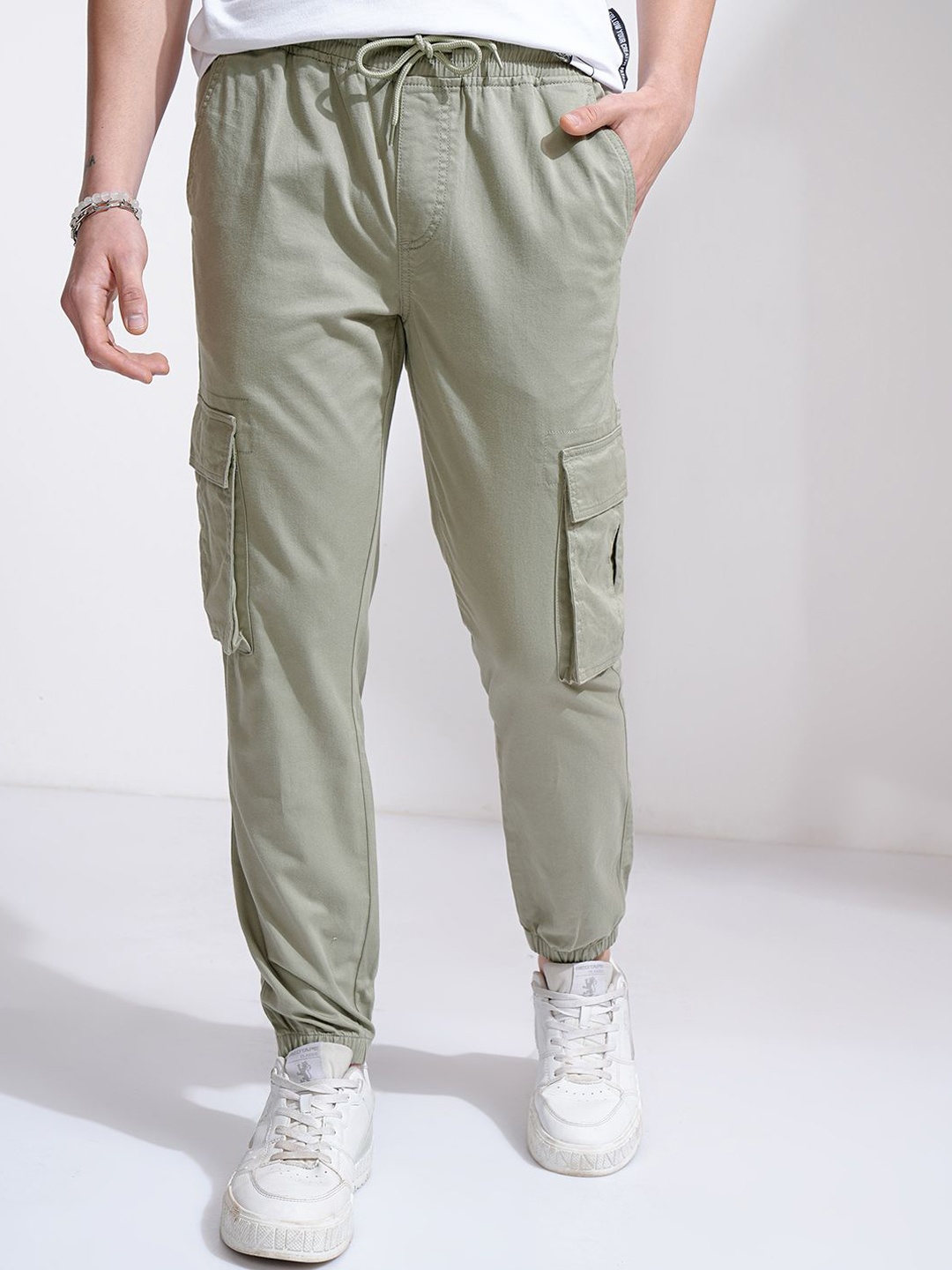 

HIGHLANDER Men Slim Fit Cotton Joggers Casual Cargo Trousers, Green