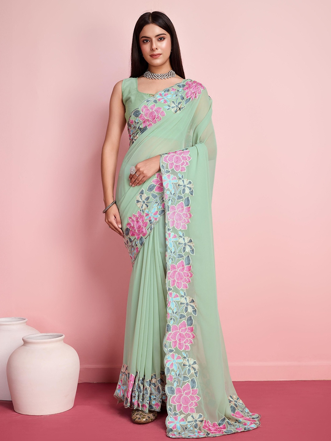 

VAIRAGEE Embroidered Ready to Wear Saree, Green