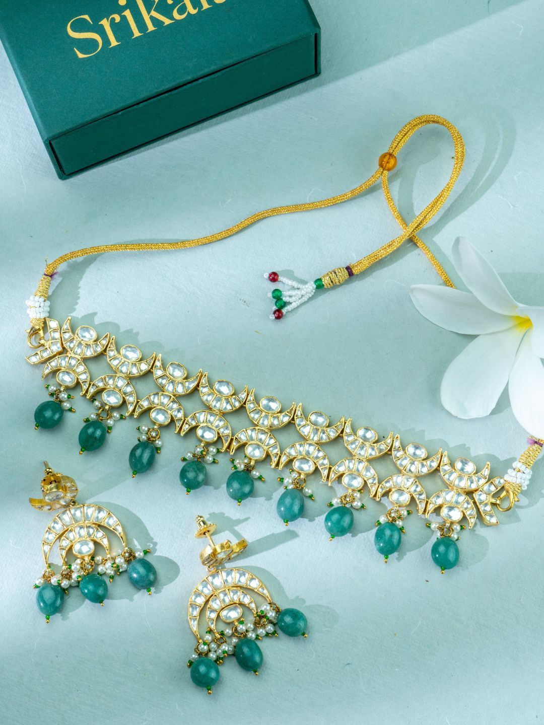 

srikala Gold-Plated Crecent Moon Stone-Studded & Beaded Jewellery Set