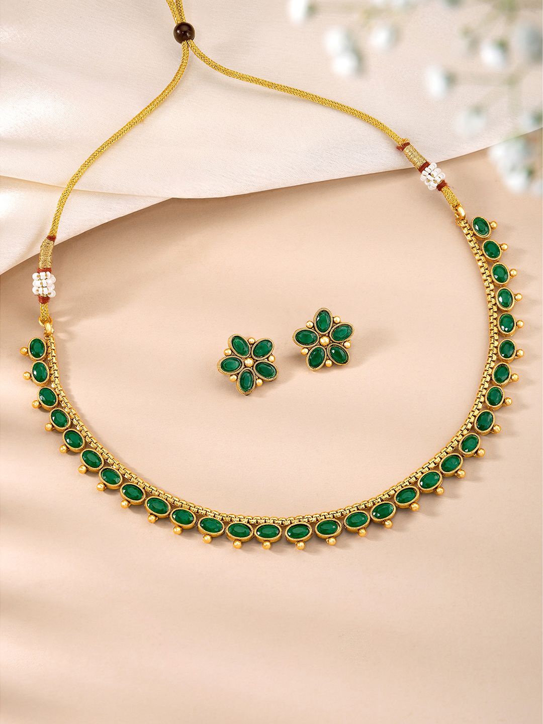 

Peora Gold-Plated Meenakari Stone-Studded Jewellery Set