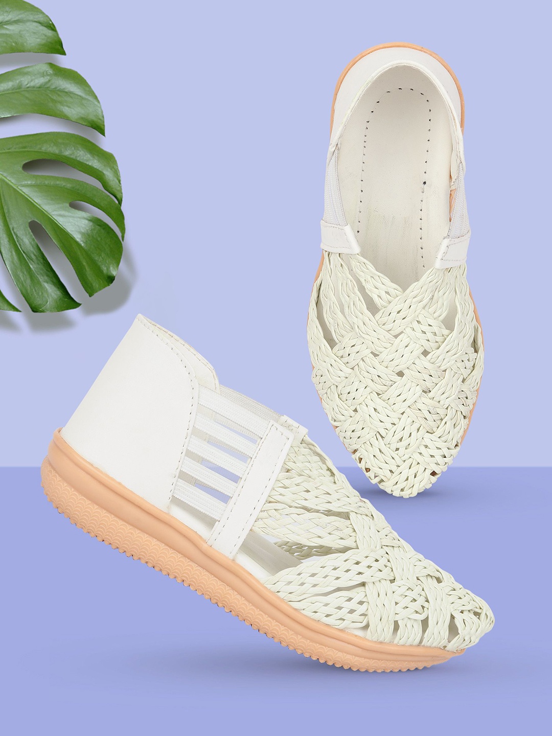 

BAESD Girls Woven Design Gladiators Flats, White