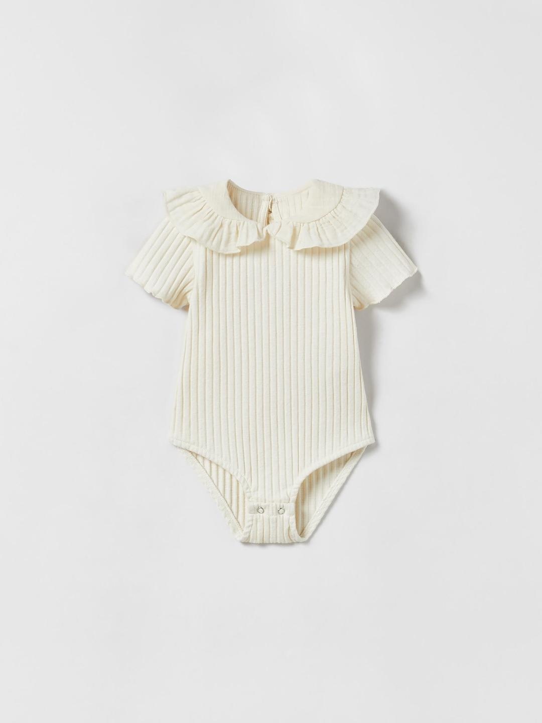 

ZARA Kids-Unisex Beige Tshirts