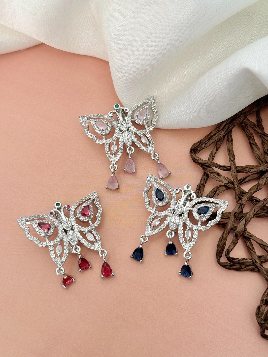 

ABDESIGNS Set Of 3 American Diamond Studded Saree Clips, Silver