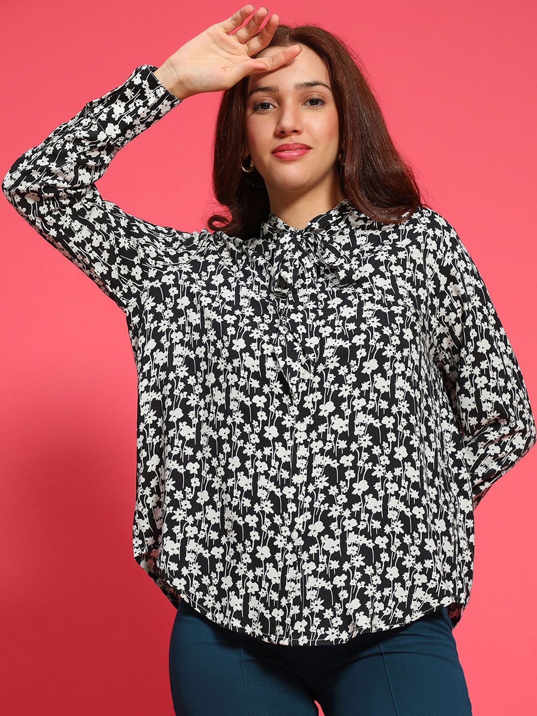 

Oxolloxo Women Floral Printed Tie-Up Neck Cuffed Sleeves Top, Black