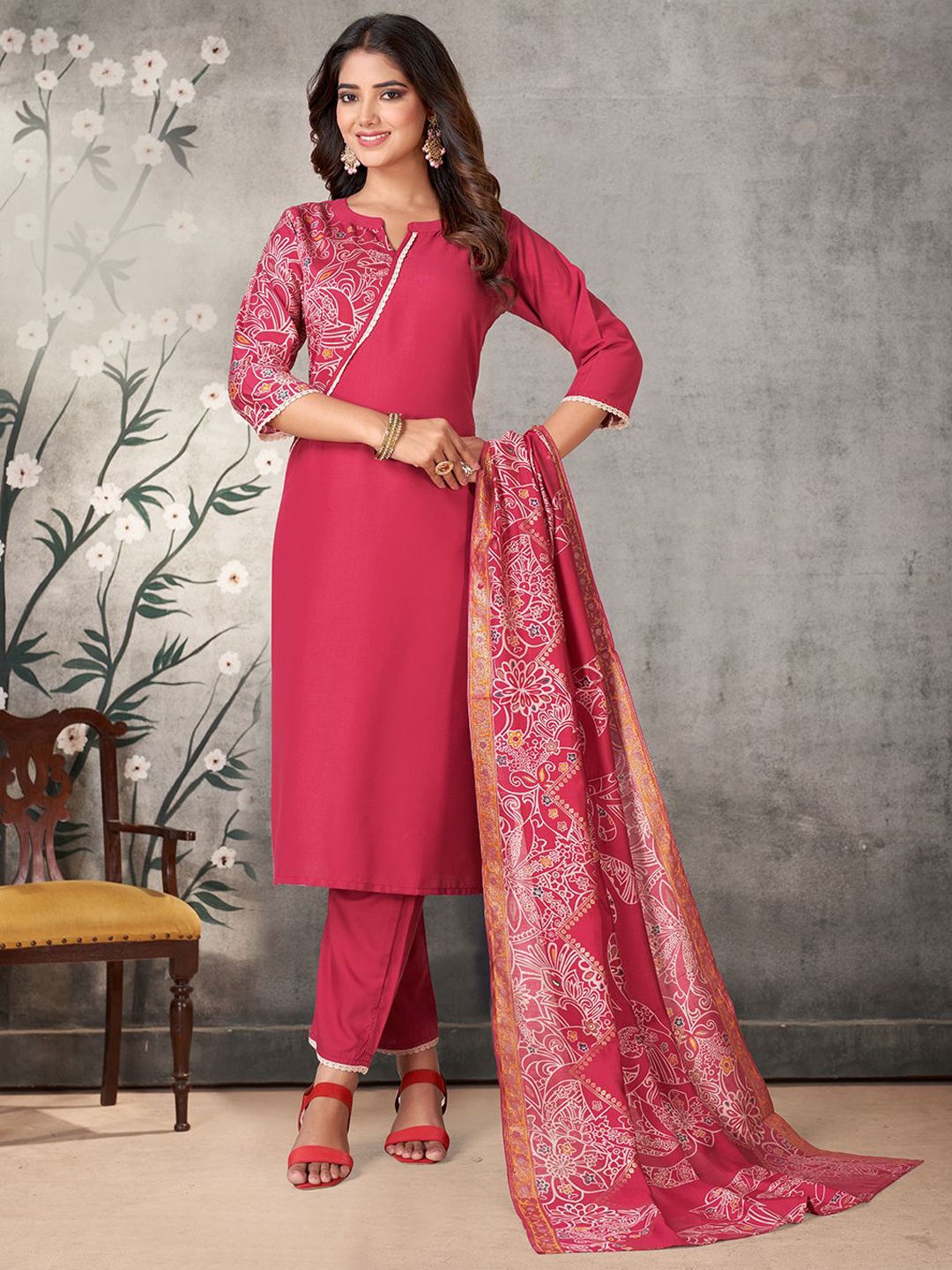 

KALINI Ethnic Motifs Printed Mandarin Collar Straight Kurta With Palazzos & Dupatta, Pink