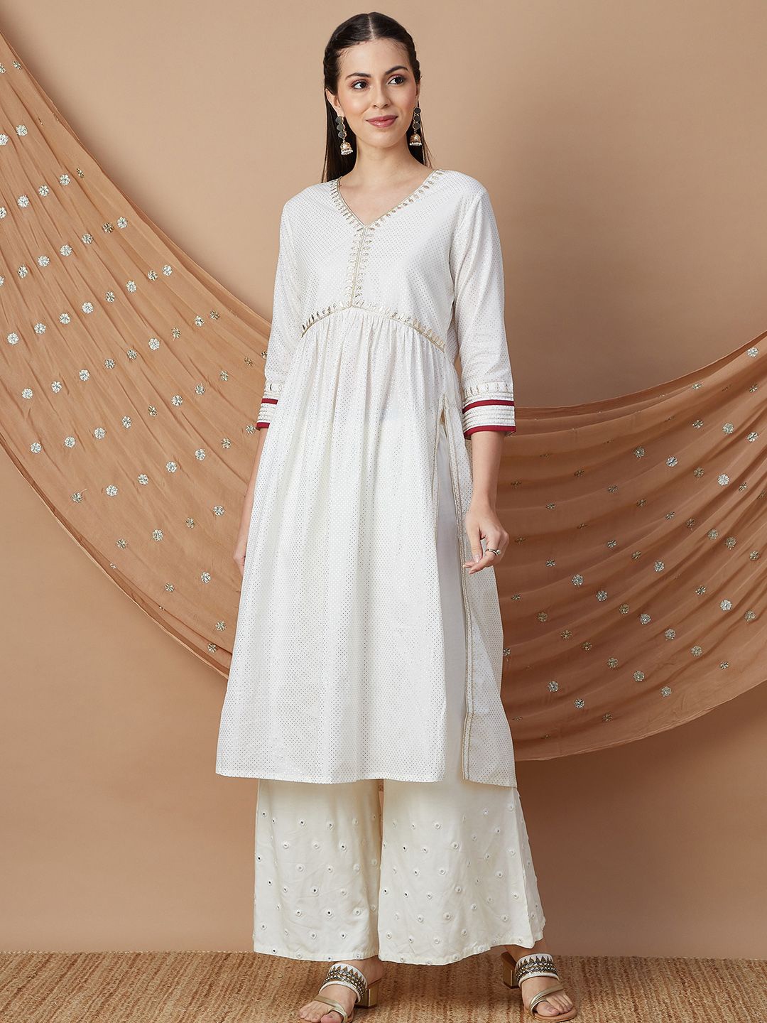 

Melange by Lifestyle Geometric Embroidered Thread Work Cotton Empire A-Line Kurta, Off white