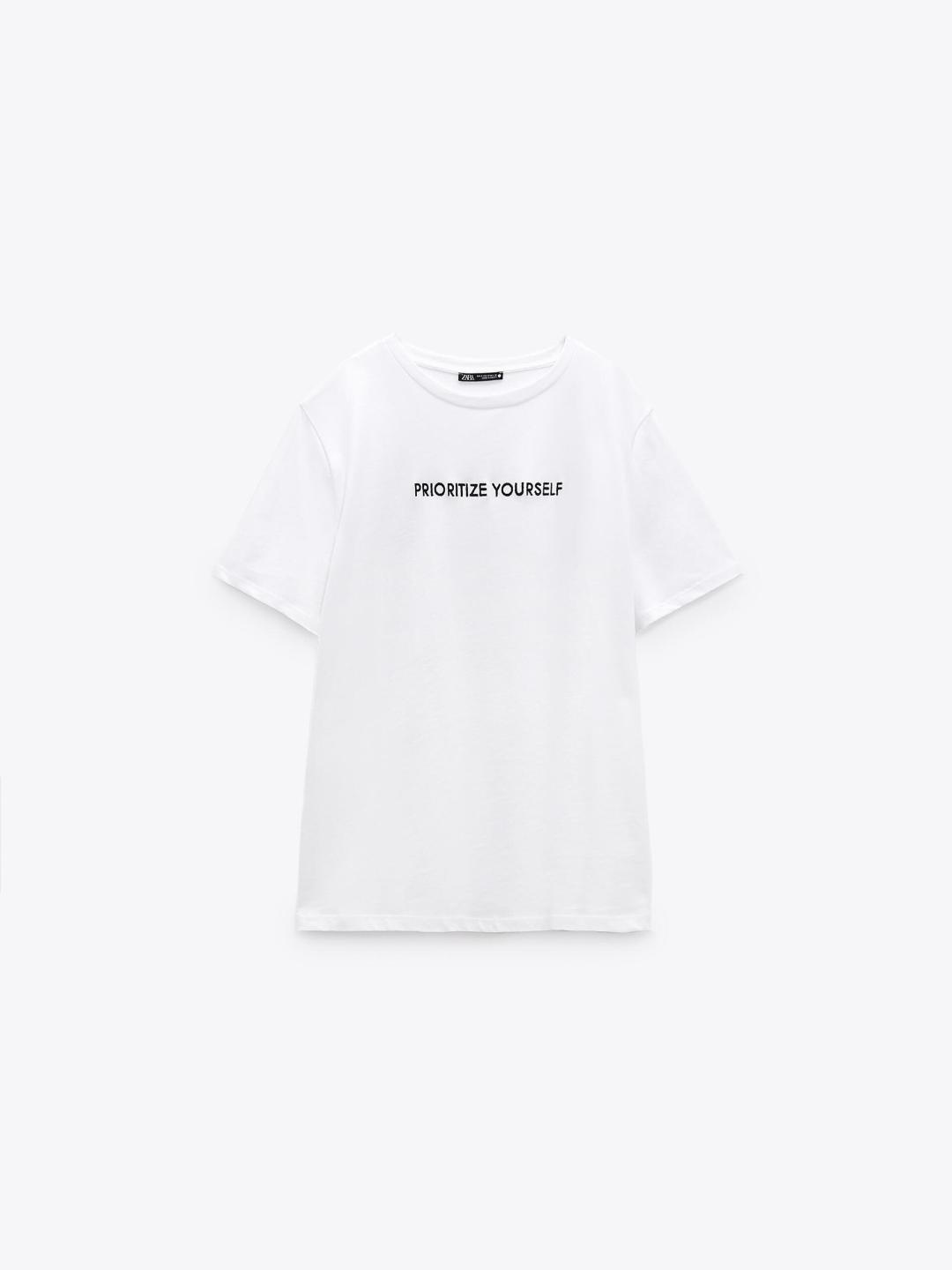 

ZARA Women Tshirts, Na