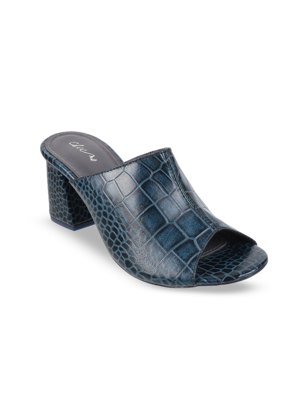 

Cheemo Women Textured Block Sandals, Blue