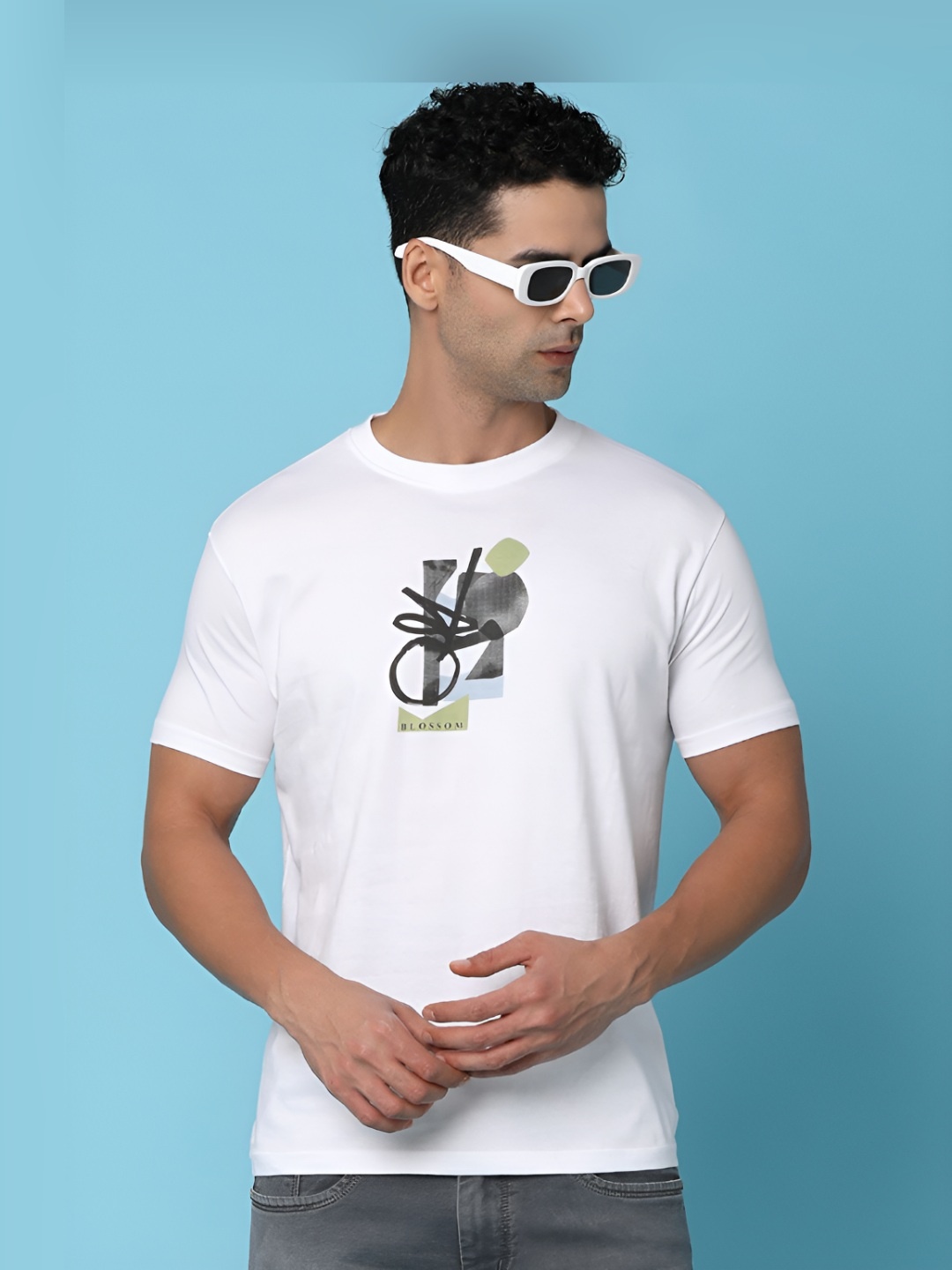 

V-Mart Men Graphic Printed Round Neck Cotton T-shirt, White