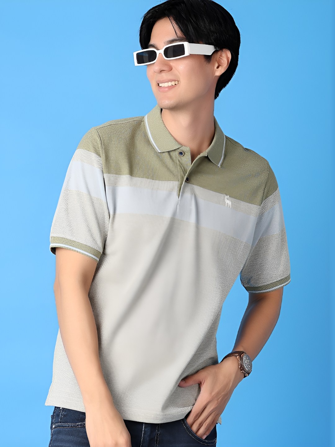 

V-Mart Men Colourblocked Polo Collar T-shirt, Green