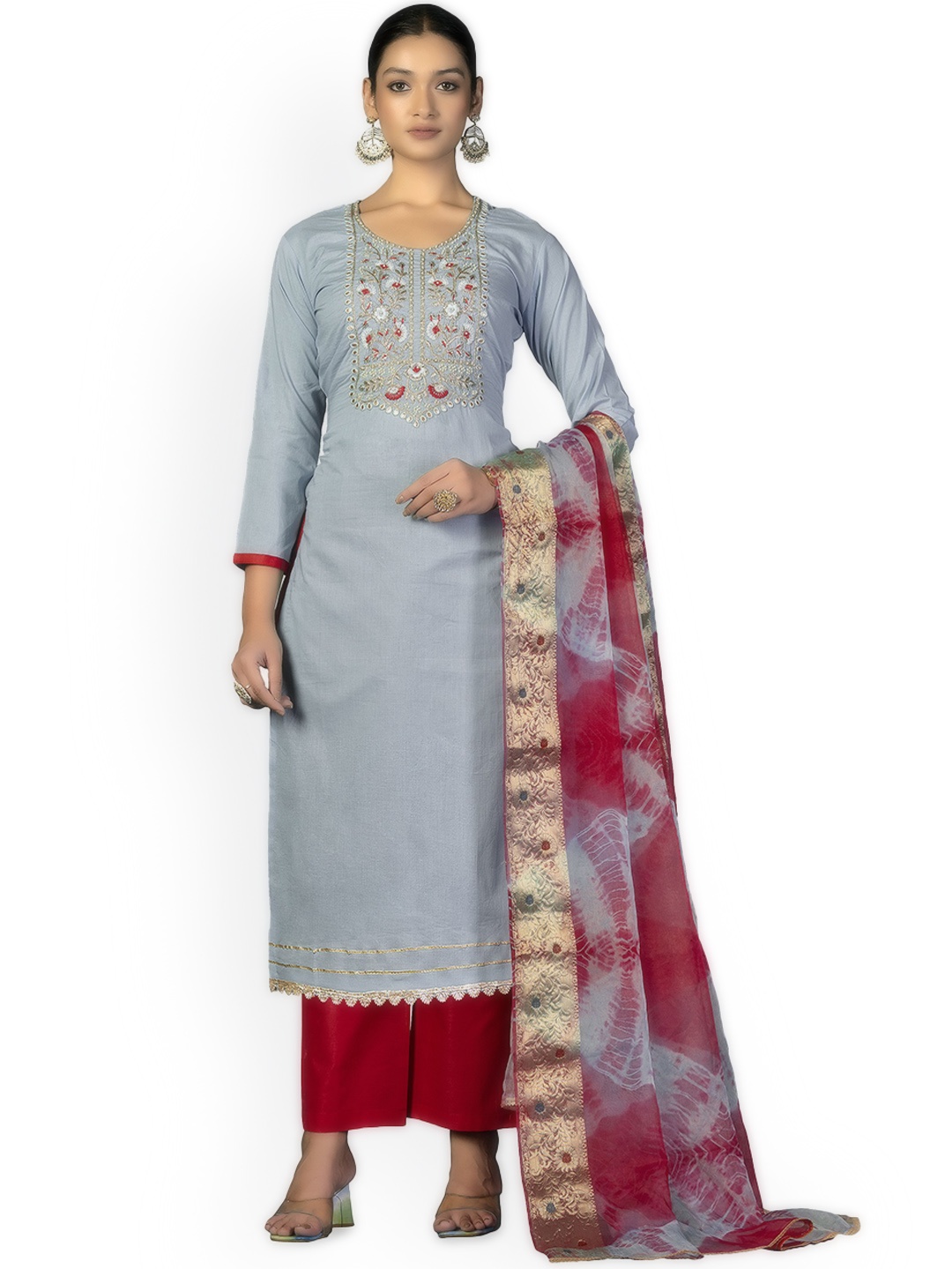 

Maroosh Floral Embroidered Zari Unstitched Dress Material, Grey