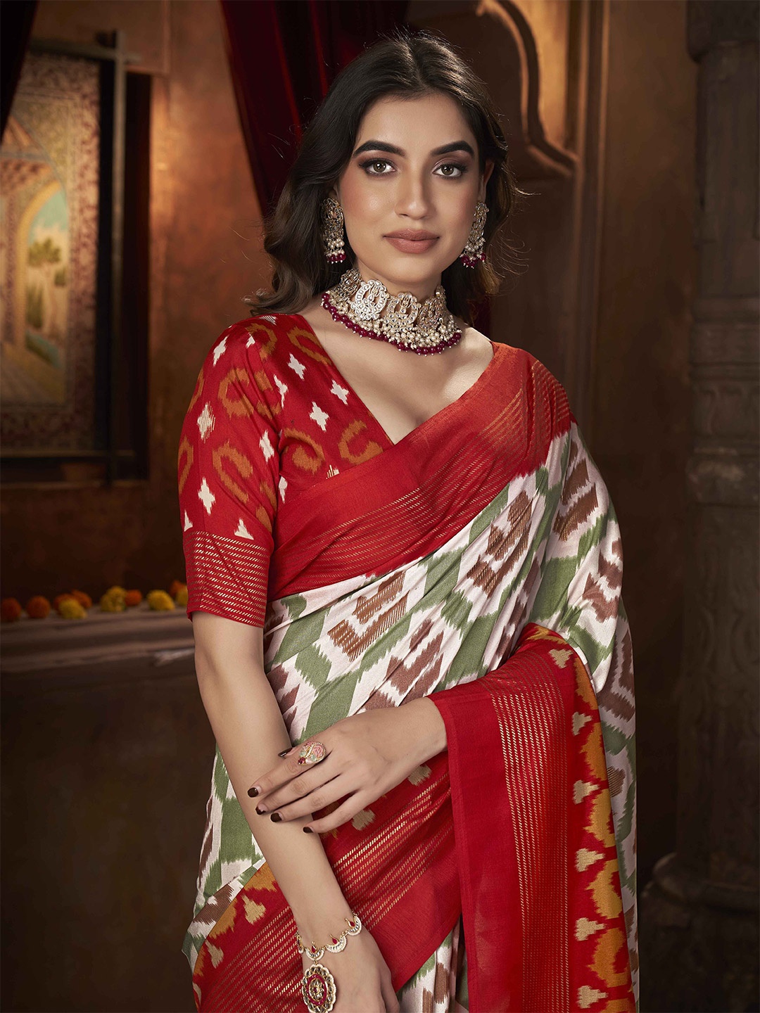 

Ethnielle Ethnic Motifs Pure Silk Saree, Red