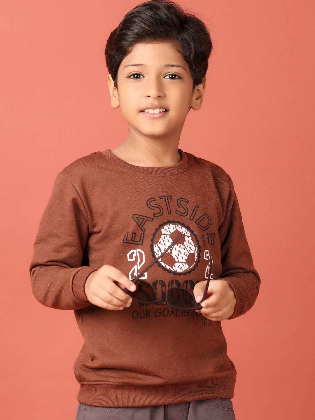 

V-Mart Boys Printed Pullover Sweatshirt, Brown