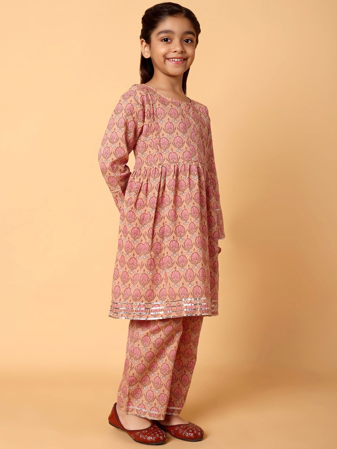 

Indo Era Girls Floral Printed Gotta Patti Regular A-Line Kurta with Trousers, Beige