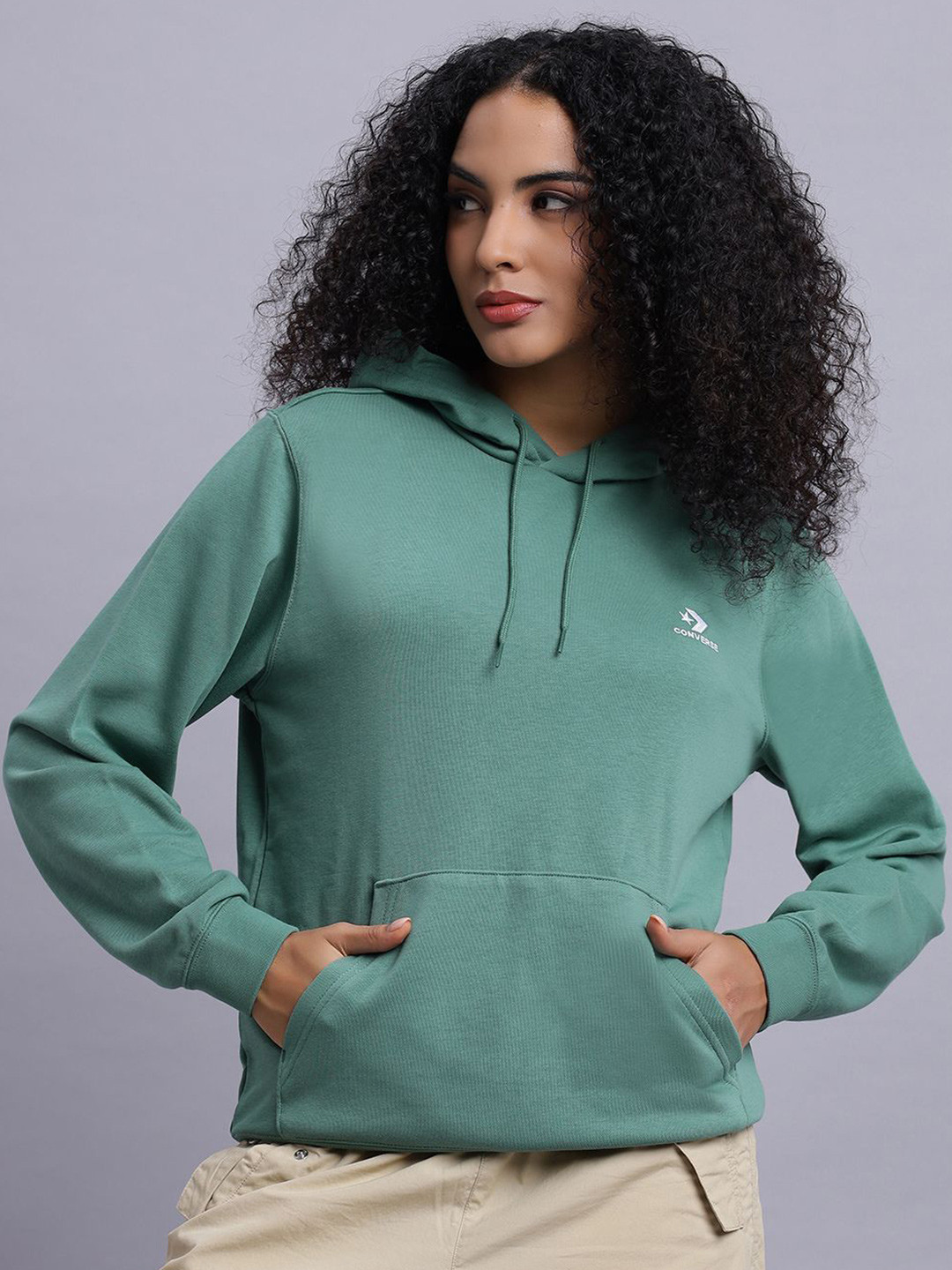 

Converse Unisex Go-To Embroidered Star Chevron Standard-Fit Pullover Hoodie, Green