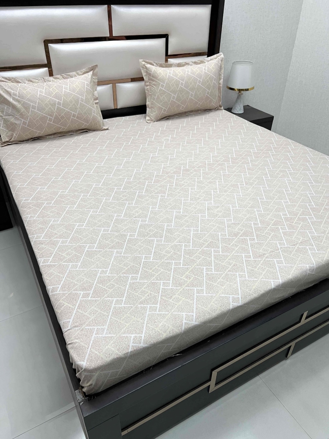 

Pure Decor Cotton Queen Size Double Bed Bedsheet With 2 Pillow Covers 2.28m X 2.54m, Cream