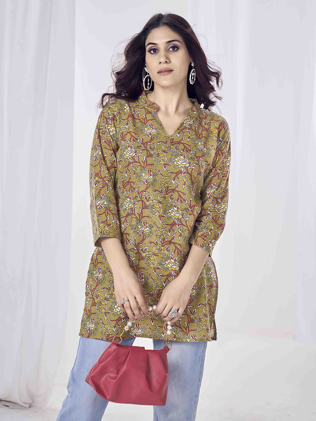 

SHOPGARB Floral Printed Pure Cotton Kurti, Mustard