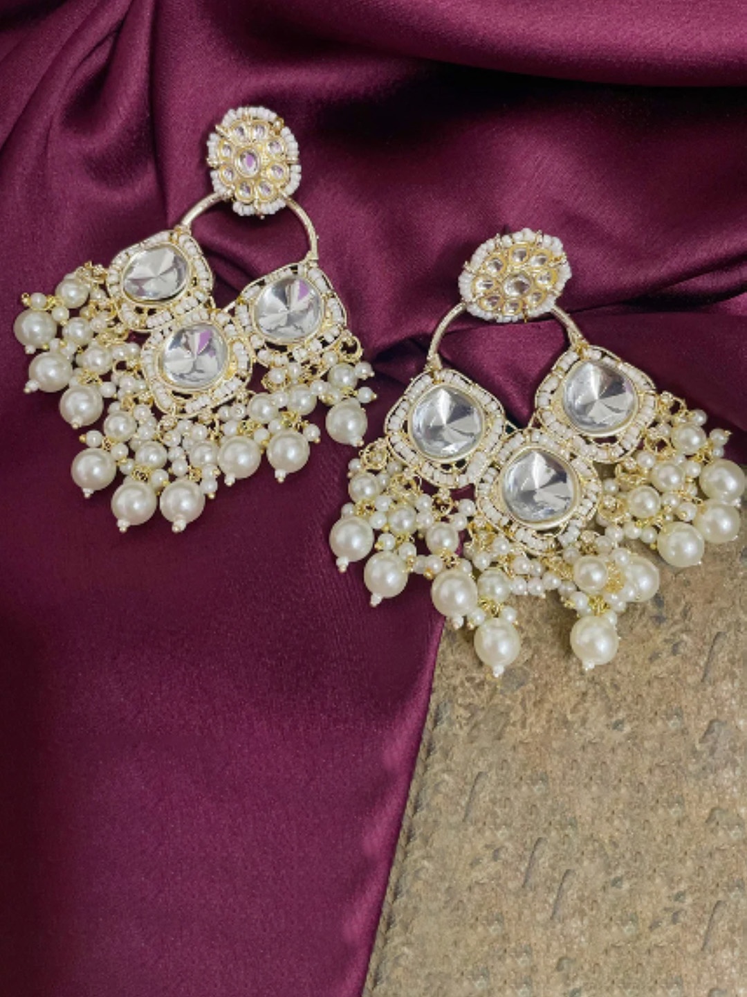 

SUBHAGALANKAR Classic Chandbalis Earrings, Cream