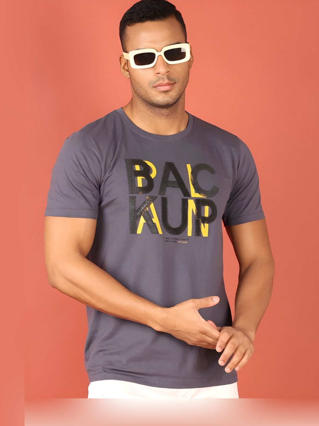 

V-Mart Men Typography Printed Round Neck Cotton T-shirt, Grey