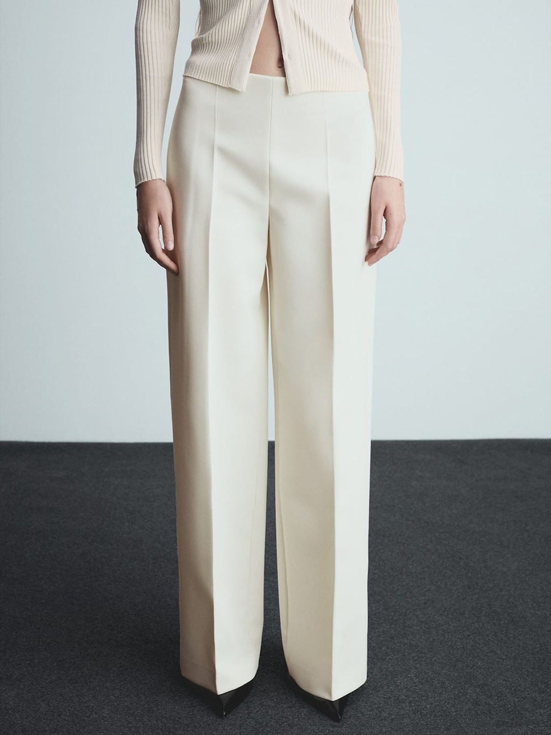 

MANGO Women Wide Leg Pleated Trousers, Off white