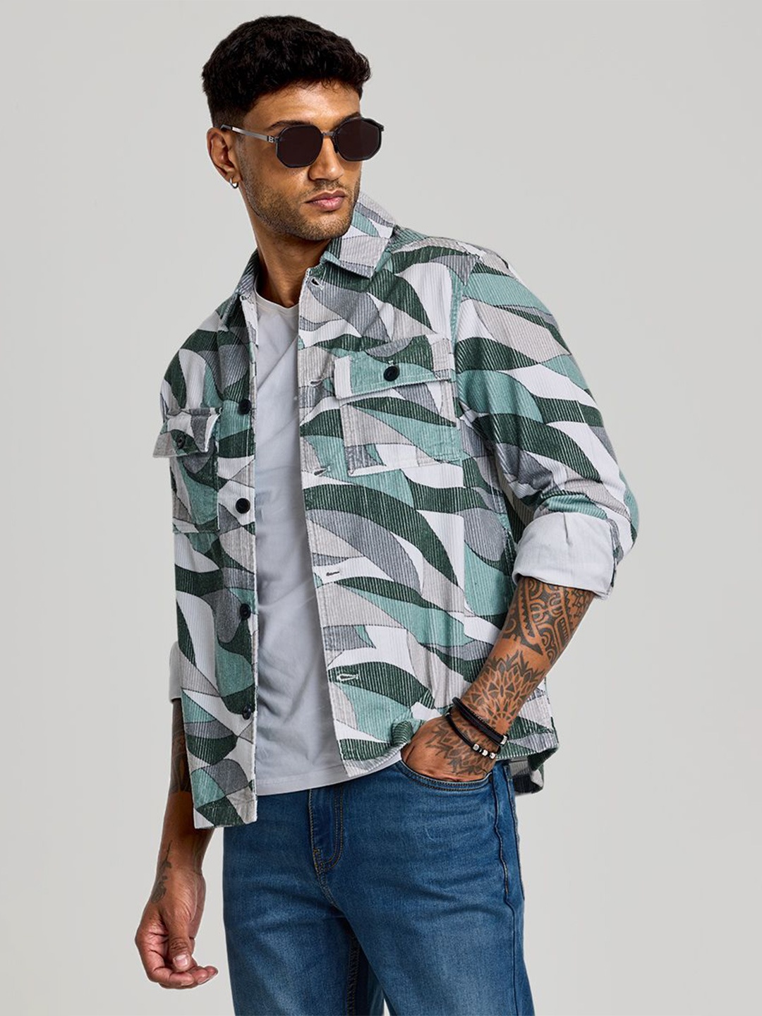 

Snitch Men Spread Collar Abstract Printed Cotton Casual Tailored Jacket, White