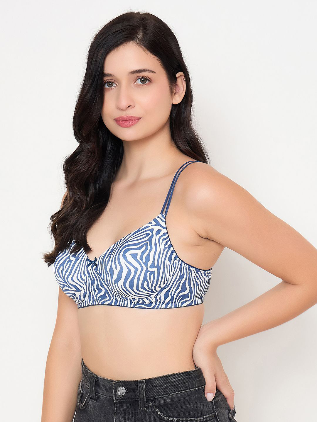 

Clovia Geometric Women Full Coverage Lightly Padded Bra, Navy blue