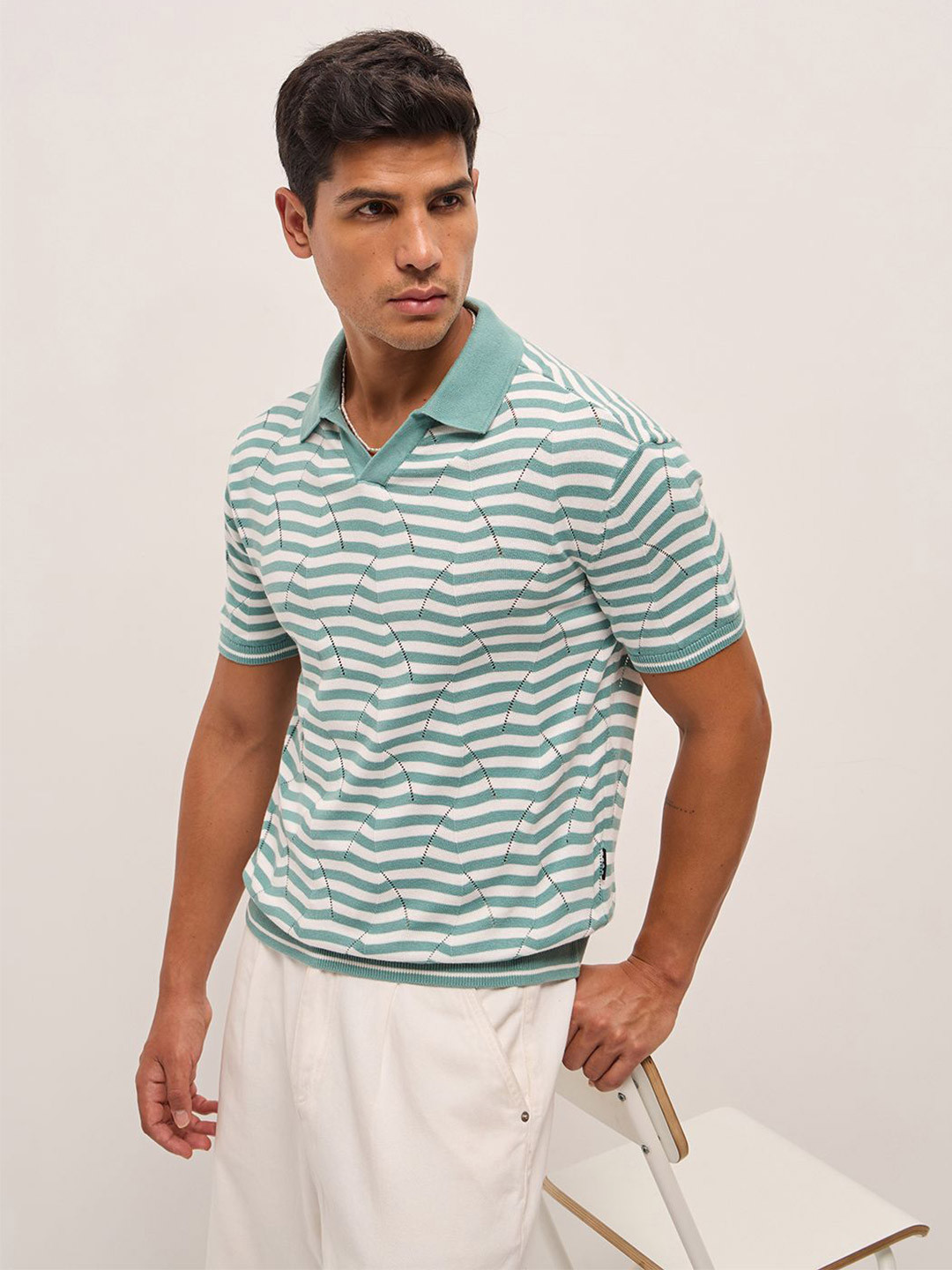 

THE BEAR HOUSE Men Polo Collar T-shirt, Multi
