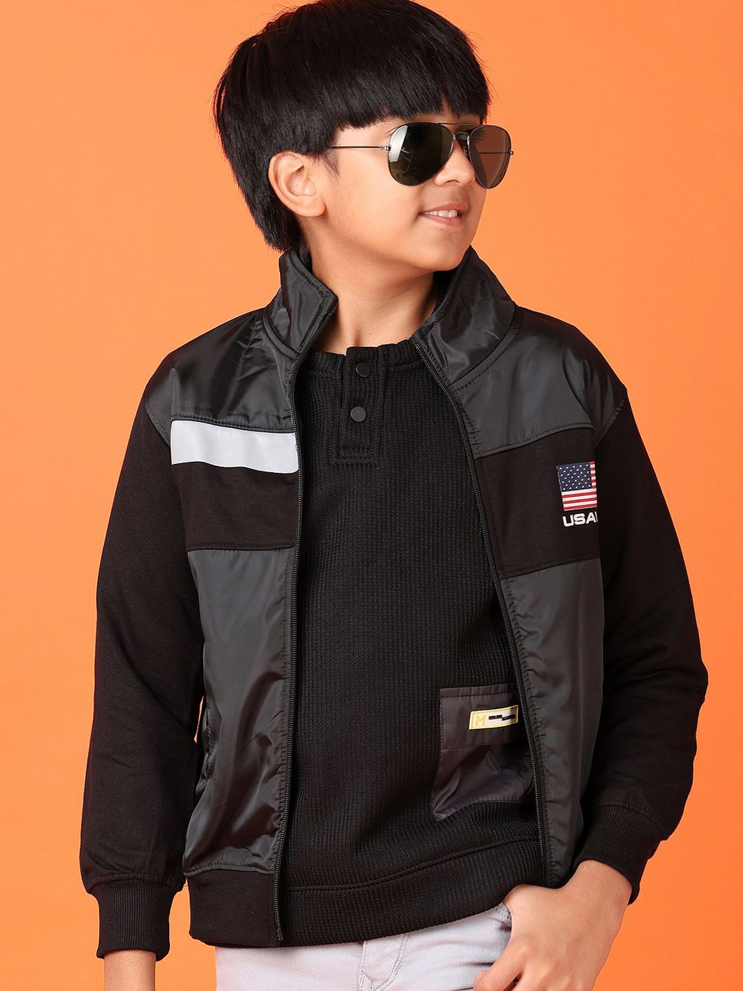

V-Mart Boys Black Full Sleeves High neck Printed Sweatshirt