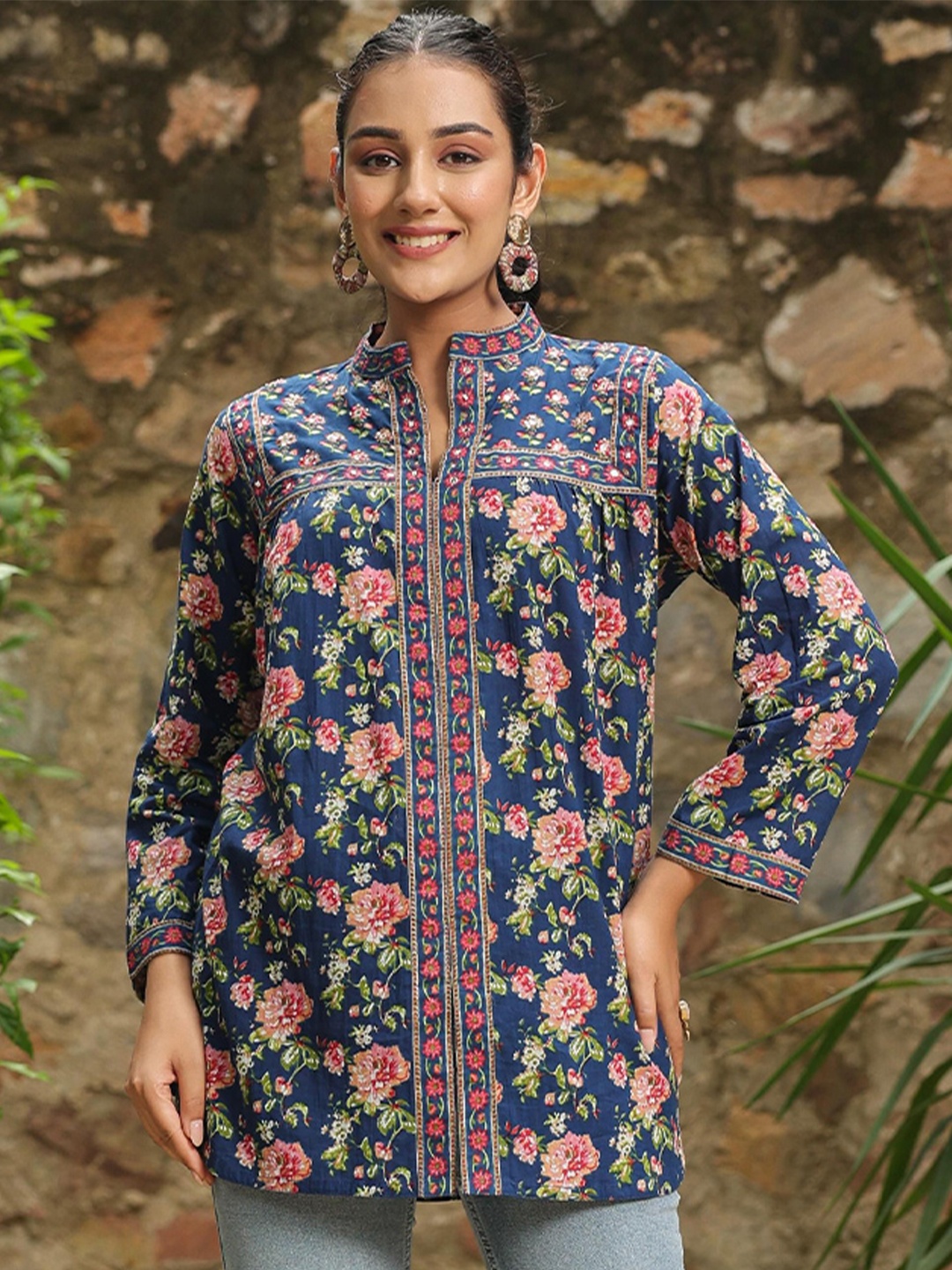 

Jaipur Morni Women Floral Printed Mandarin Collar Cotton Top, Blue