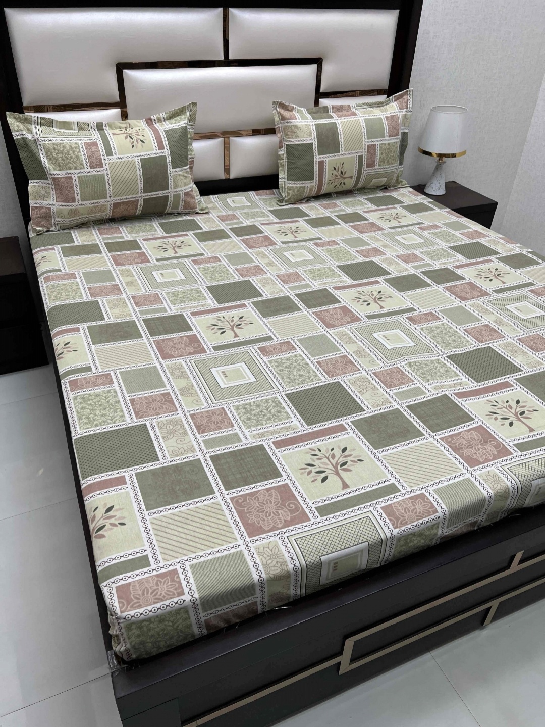 

Pure Decor Passion Green Ethnic Pure Cotton 330 TC Double Queen Bedsheet Set-2.29mx2.52m