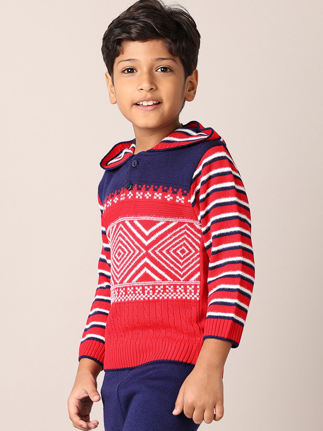 

V-Mart Boys Printed Sweatshirt With Trouser, Red