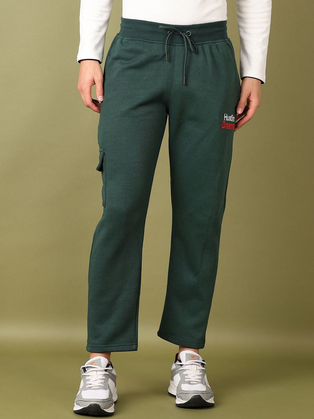 

V-Mart Men Regular Fit Cotton Track Pant, Green