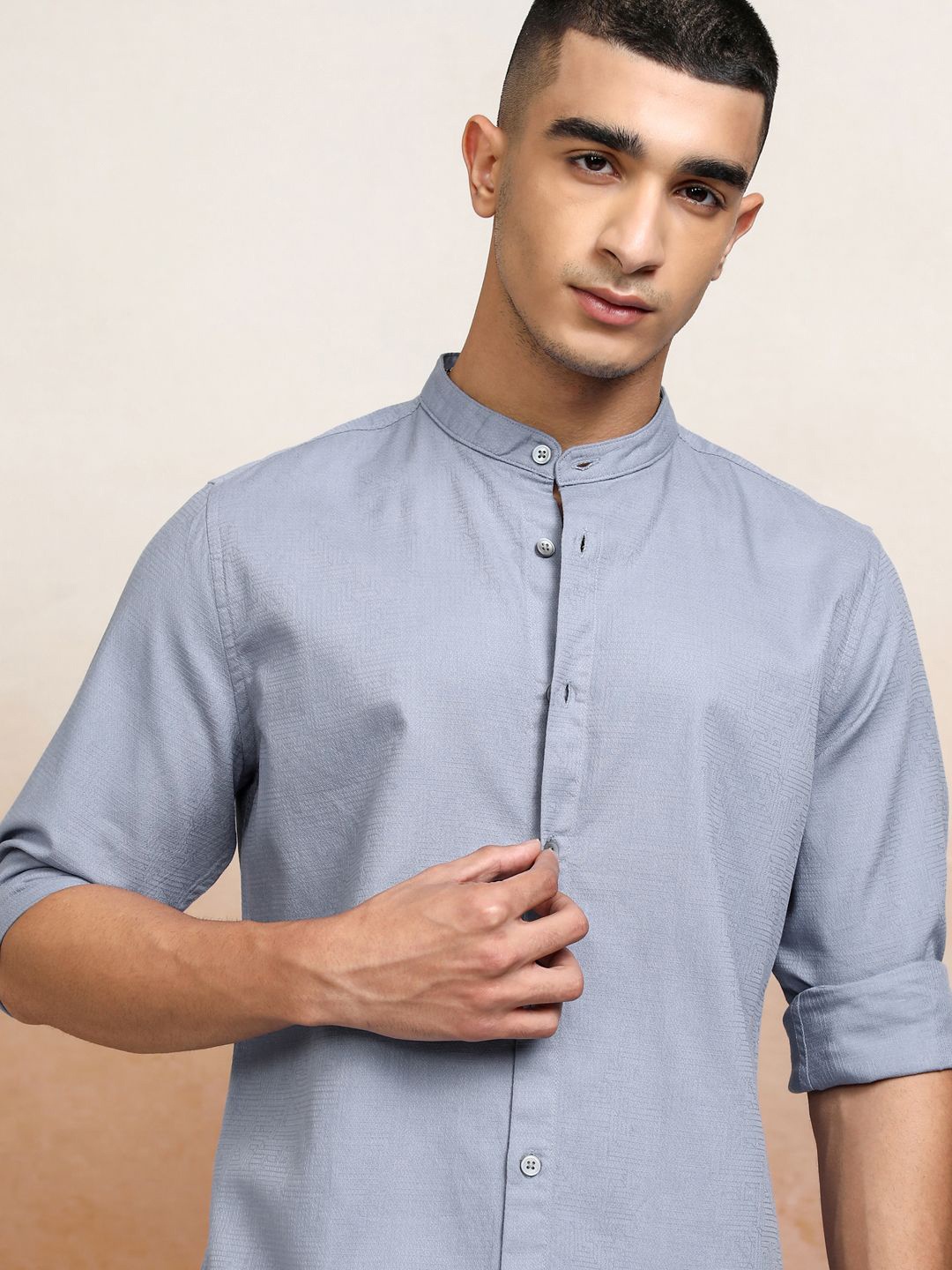 

Highlander Men Jacquard Textured Solid Mandarin Collar Casual Shirt, Blue
