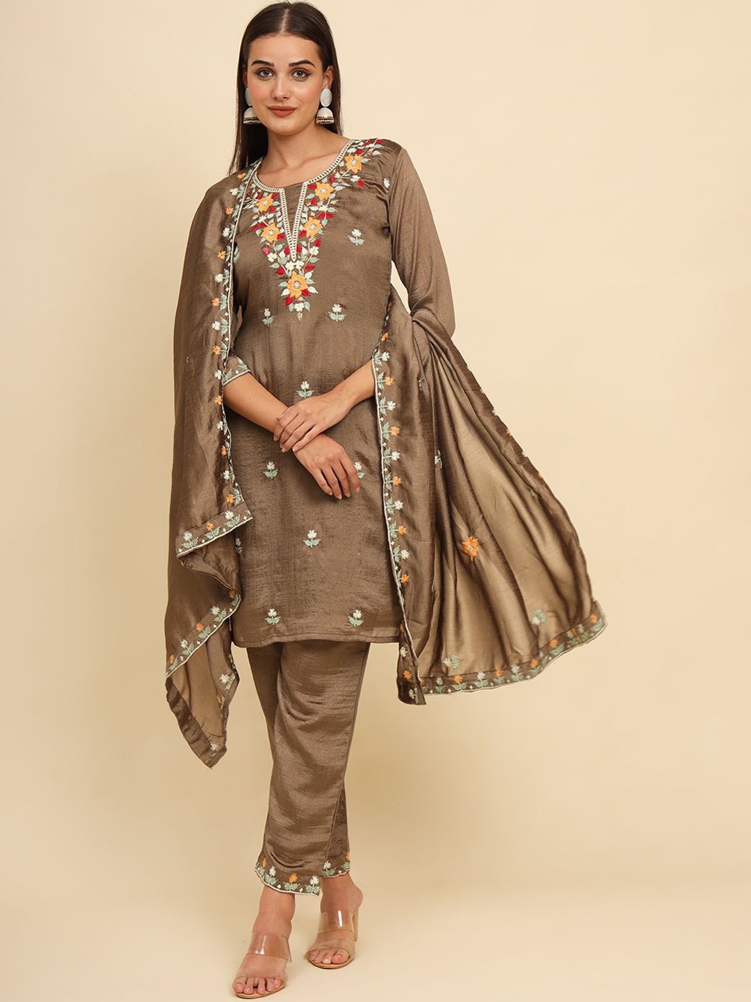 

HERE&NOW Sosyo Floral Embroidered Straight Thread Work Kurta with Trouser & Dupatta, Beige
