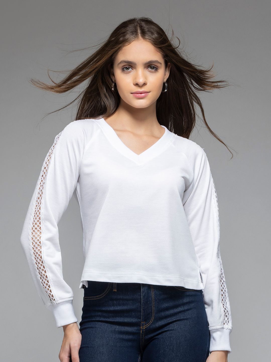 

SHAYE Women V-Neck Long sleeves Sweatshirt, White