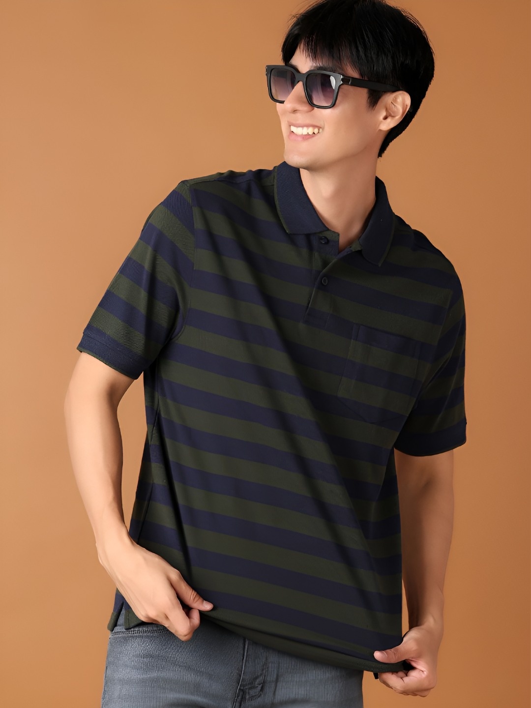 

V-Mart Men Striped Polo Collar T-shirt, Navy blue